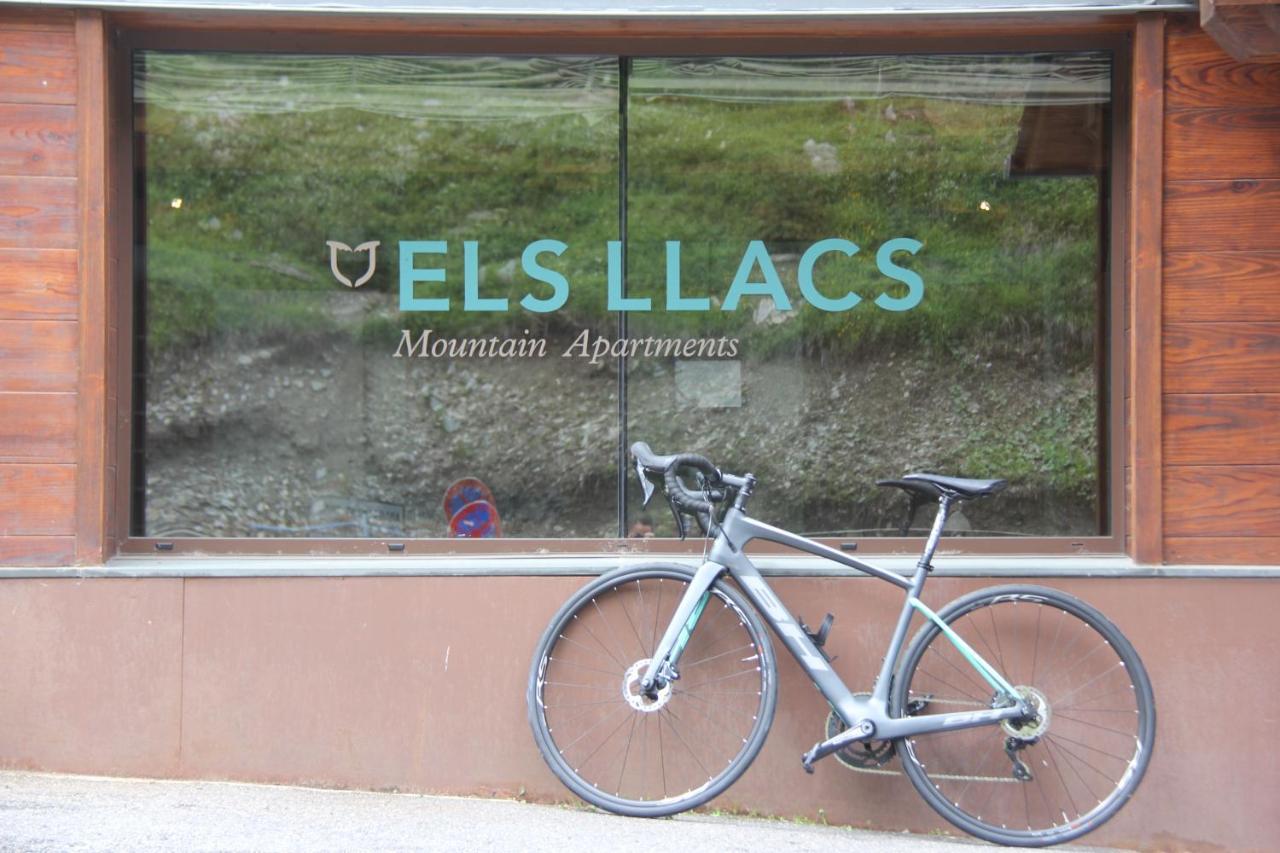 Apartaments Els Llacs Bordes d'Envalira Exteriér fotografie